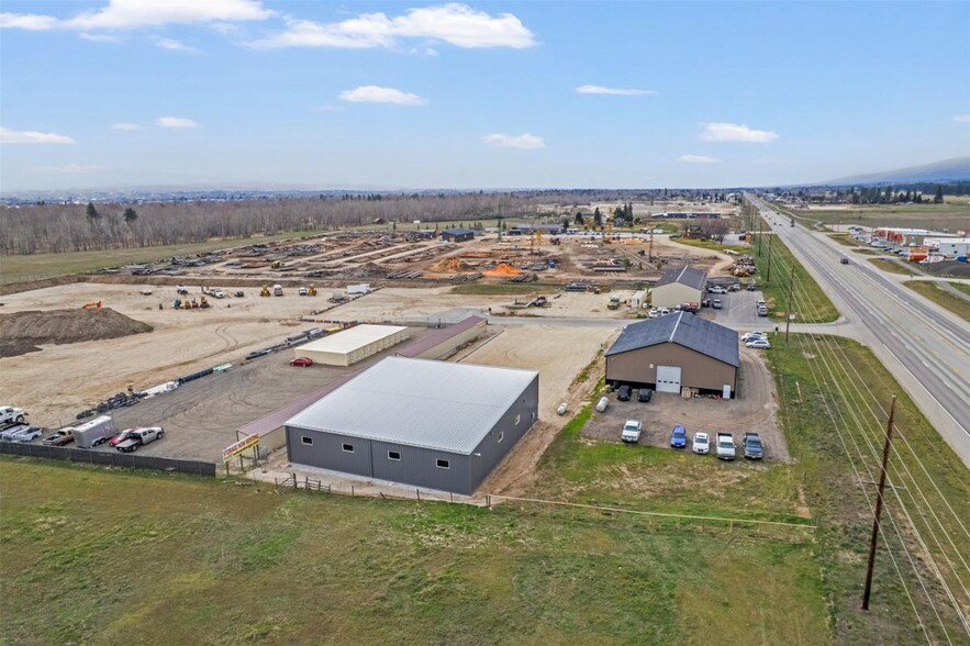 More Photos Of 82 Rock Chuck Rd, Victor Warehouse For Sale