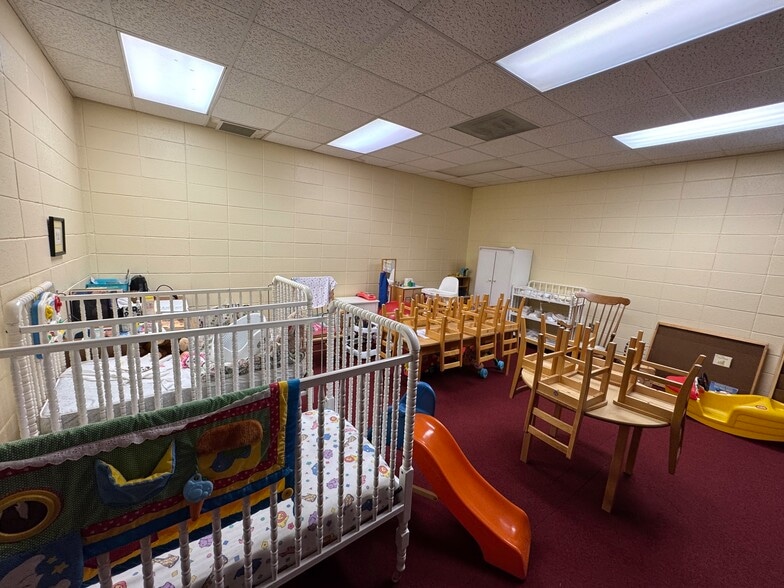 More Photos Of 847 New Hope Rd, Fayetteville Religious Facility For Sale