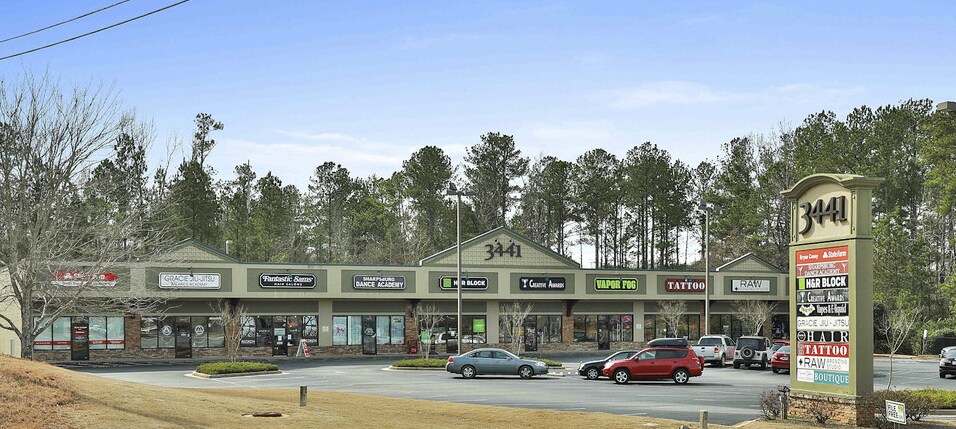 More Photos Of 3441 Highway 34 E, Newnan Unknown For Lease
