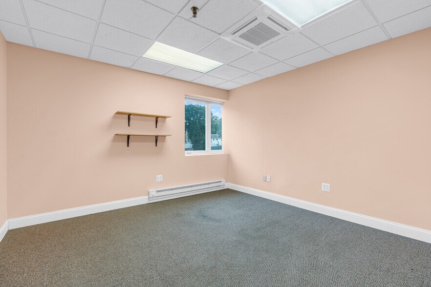 More Photos Of 727 Raritan Rd, Clark Office For Sale