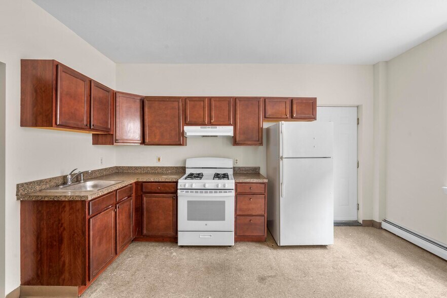 More Photos Of , Waterbury Multifamily For Sale