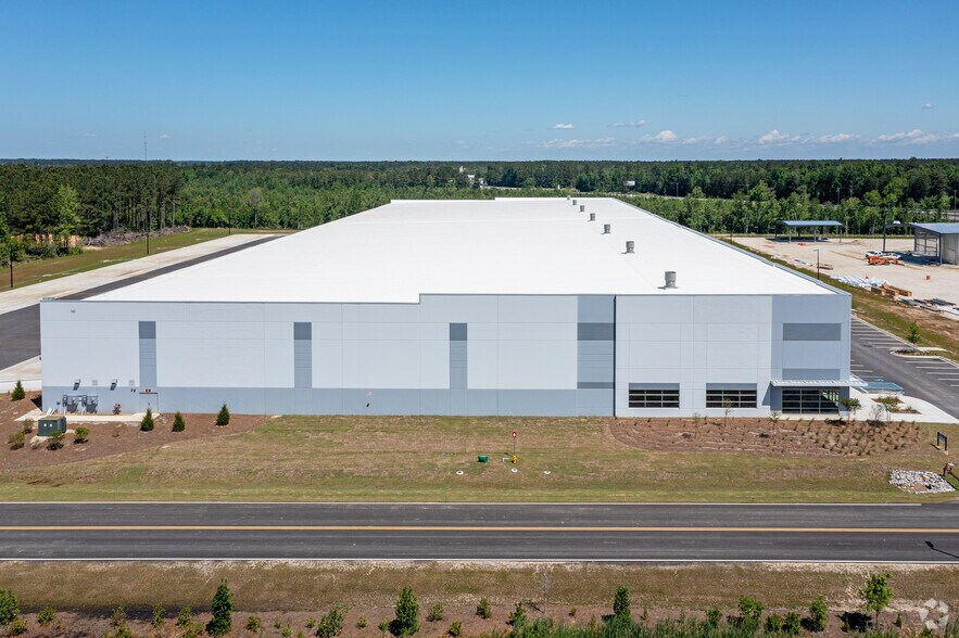 More Photos Of 140 Portside Park Dr, Summerville Unknown For Lease