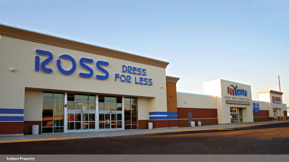 More Photos Of 2450 S Columbia Rd, Grand Forks Storefront For Sale
