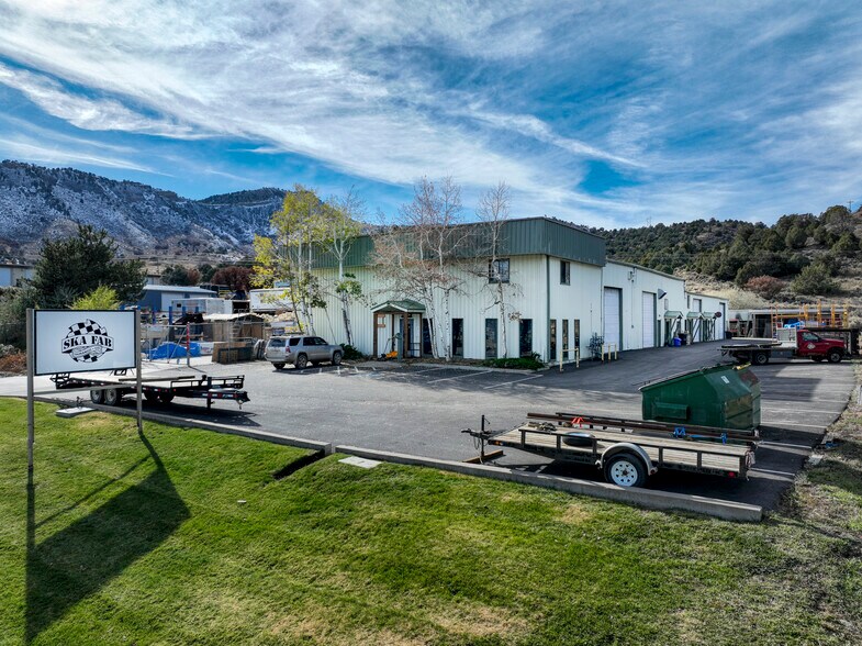 More Photos Of 545 Turner Dr, Durango Warehouse For Sale