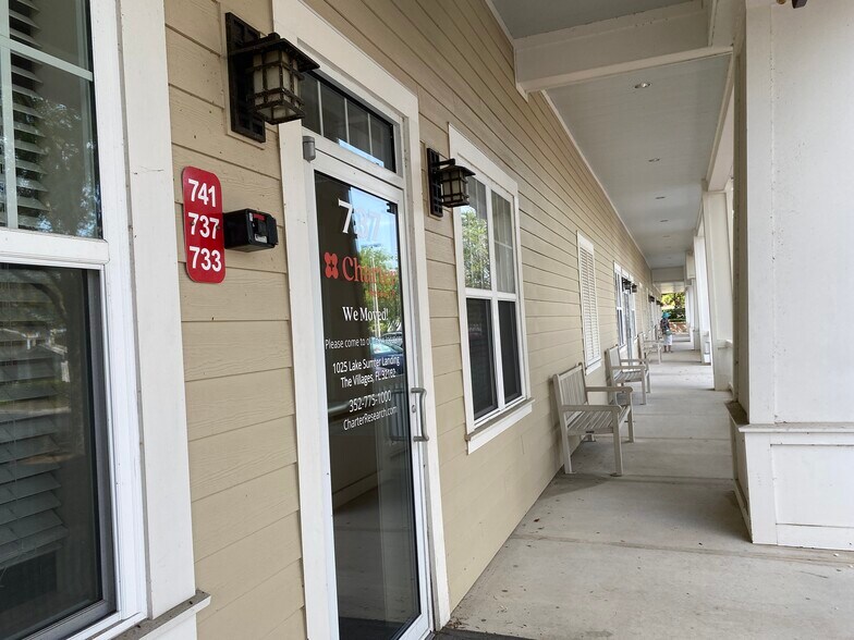 More Photos Of 737 Highway 466, Lady Lake Office For Sale