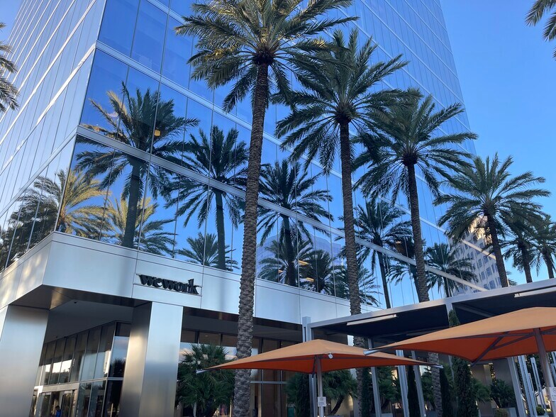 More Photos Of 200 Spectrum Center Dr, Irvine Office For Lease