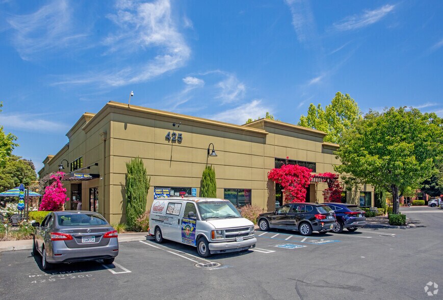 More Photos Of 425 N Whisman Rd, Mountain View Office For Lease
