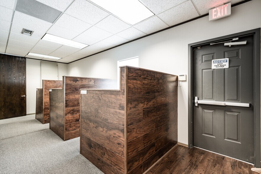 More Photos Of 24707 W Hardy Rd, Spring Office For Sale