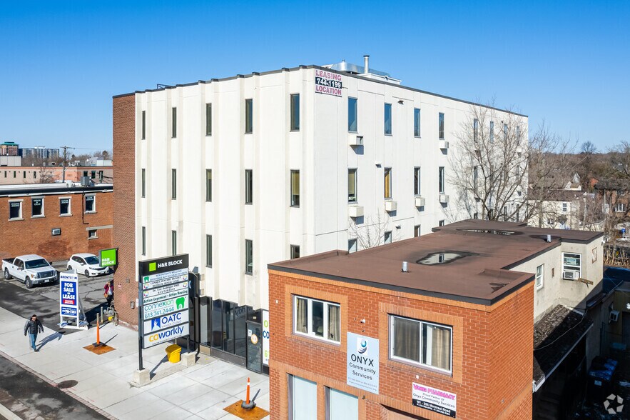 More Photos Of 259-261 Montreal Rd, Ottawa Office For Lease