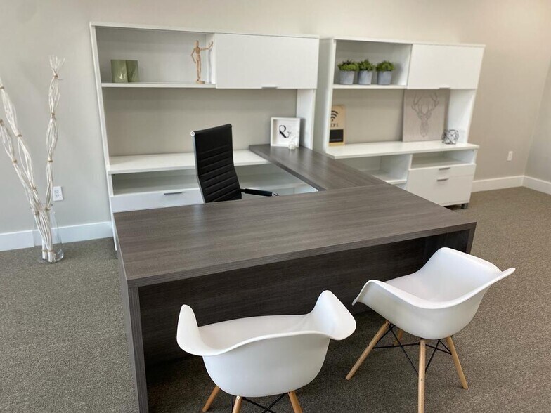 More Photos Of 2811 Airline Dr, Houston Unknown For Lease