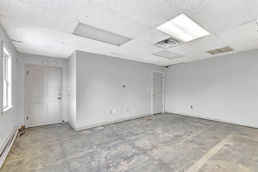 More Photos Of 540 Lacey Rd, Forked River Medical For Lease