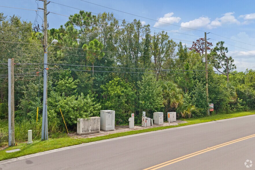 More Photos Of 639 NW Enterprise Dr, Port Saint Lucie Land For Sale
