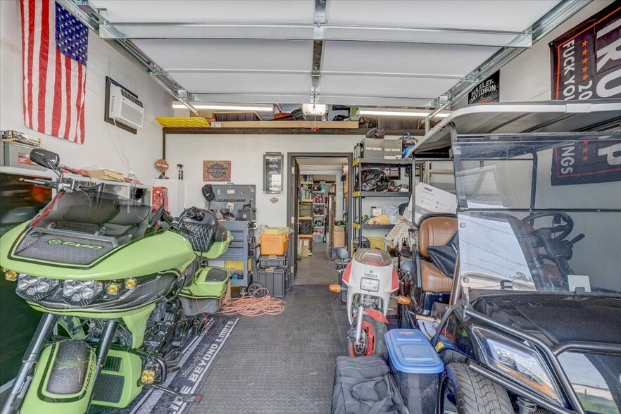 More Photos Of 11309 E US Highway 92, Seffner Flex For Sale