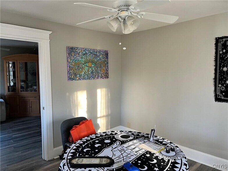 More Photos Of 461 S Main St, North Syracuse Office For Sale