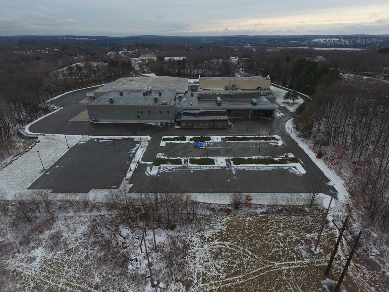 More Photos Of 5-9 Latti Farm Rd, Millbury Warehouse For Lease