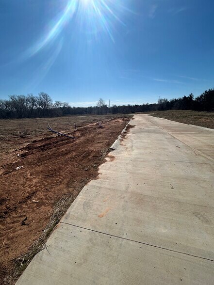 More Photos Of 615 W Moore St, Enid Multifamily For Sale