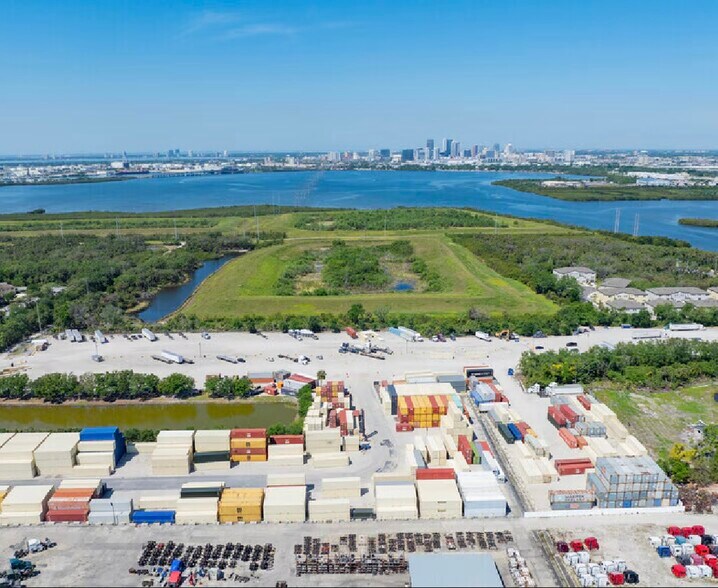 More Photos Of 4703 12th Ave S, Tampa Land For Lease