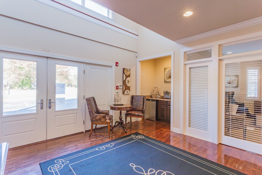 More Photos Of 3222 Ocoee St, Cleveland Medical For Sale