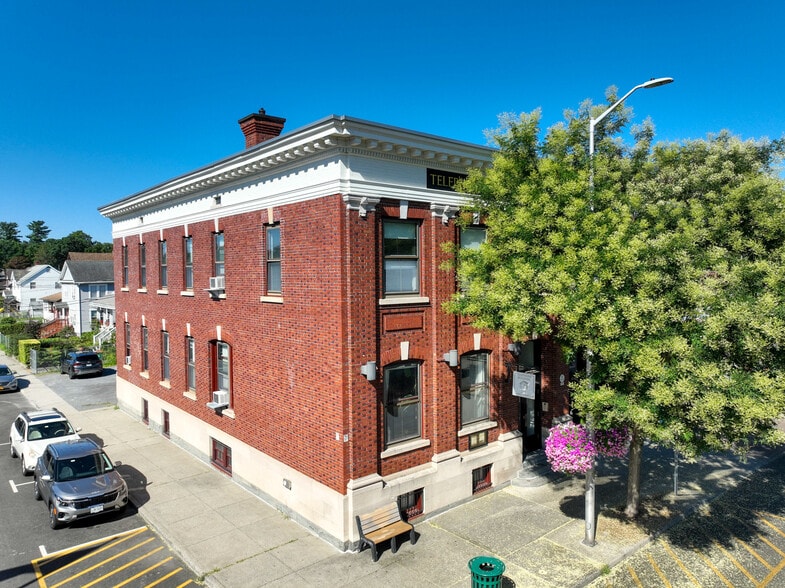 More Photos Of 291 Main St, Beacon Loft Creative Space For Lease