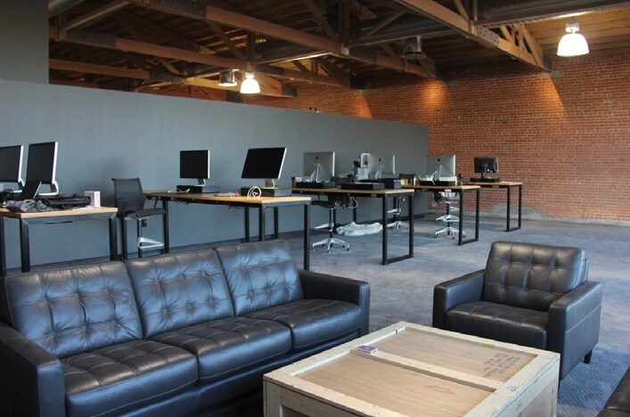 More Photos Of 727-735 Grand Ave, Phoenix Office For Sale