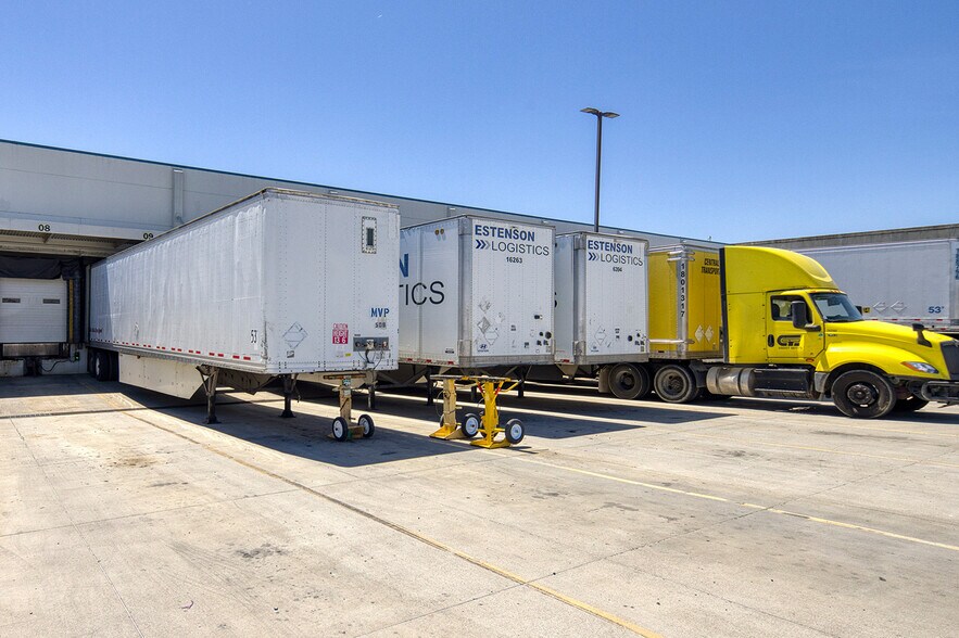 More Photos Of 2500 Huntington Dr, Fairfield Manufacturing For Sale