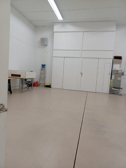 More Photos Of 5483 Lee St, Lehigh Acres Flex For Sale