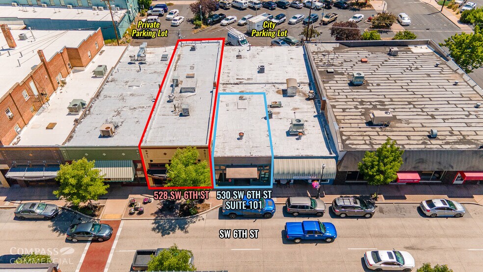 More Photos Of 528-536 SW 6th St, Redmond Storefront For Lease