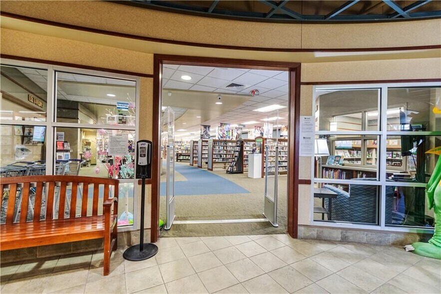 More Photos Of 1900 Belt hwy, Saint Joseph Department Store For Sale