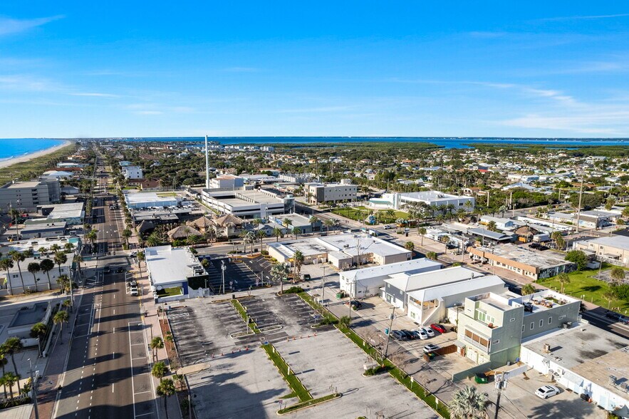 More Photos Of 41 N Orlando Ave, Cocoa Beach Office For Sale
