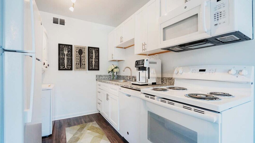 More Photos Of 11112 Mintwood Pl, Newport News Apartments For Sale
