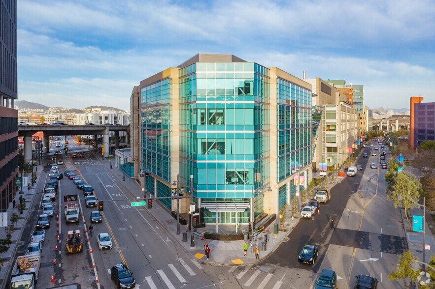 More Photos Of 1655 3rd St, San Francisco Unknown For Lease