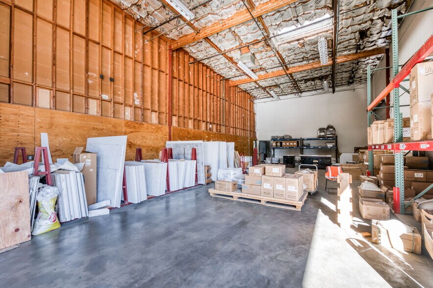 More Photos Of 5333 N Cornelia Ave, Fresno Warehouse For Sale