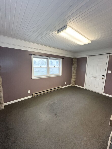 More Photos Of 2600 N Park Rd, Connersville Flex For Sale