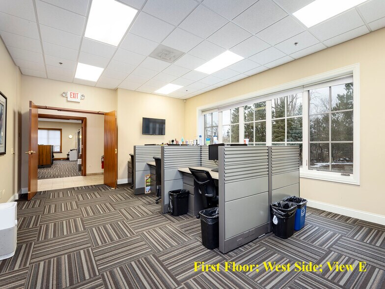 More Photos Of 739 North Ave, Glendale Heights Loft Creative Space For Lease