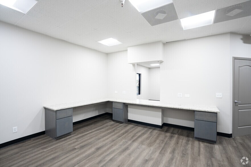 More Photos Of 4151 Jaime Zapata Memorial Hwy, Laredo Medical For Lease