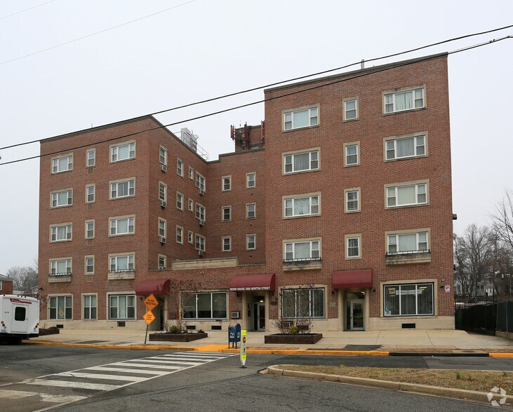 More Photos Of 2900 Newton St NE, Washington Apartments For Lease