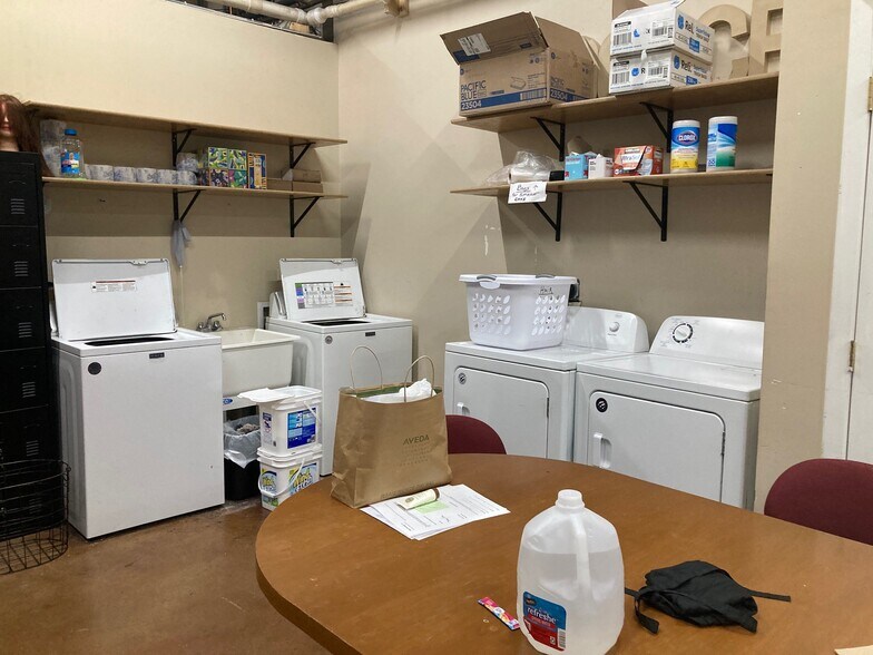 More Photos Of 2525 W Bethany Rd, Sycamore Office For Sale