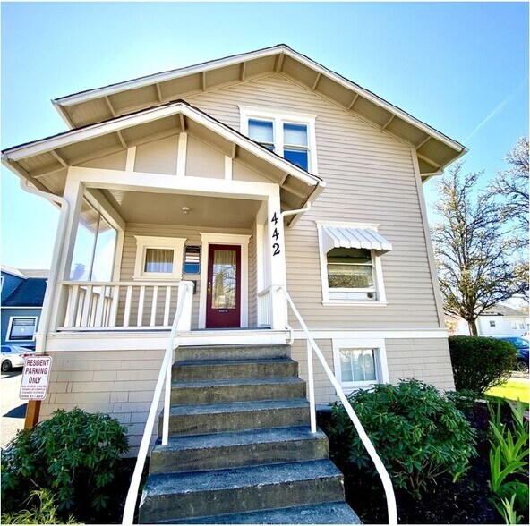 More Photos Of , Albany Unknown For Sale