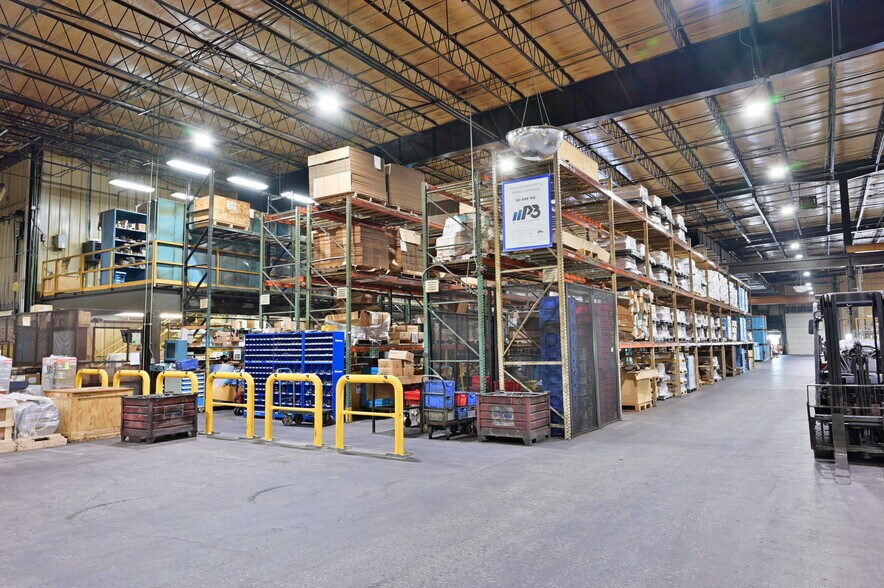 More Photos Of 128 River Bend Dr, Sevierville Manufacturing For Lease