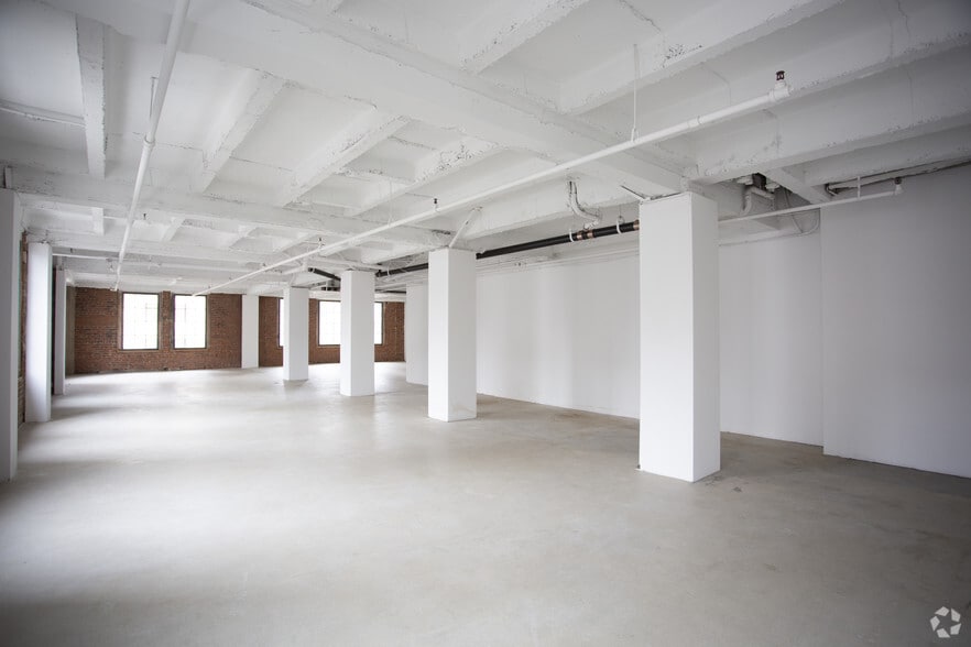 More Photos Of 520 S Grand Ave, Los Angeles Office For Lease
