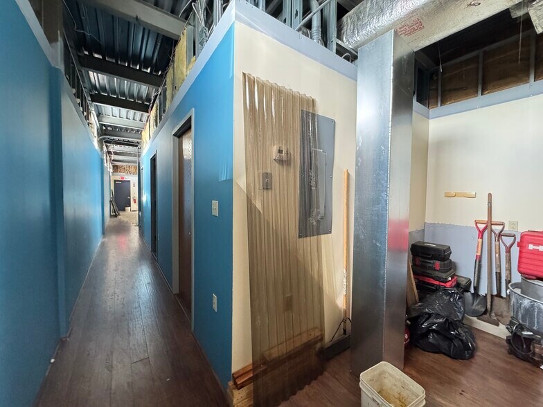 More Photos Of 194 Daniel St, Hackensack Warehouse For Sale