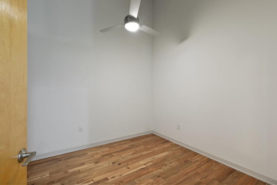 More Photos Of 601 Stockton St, Richmond Apartments For Sale