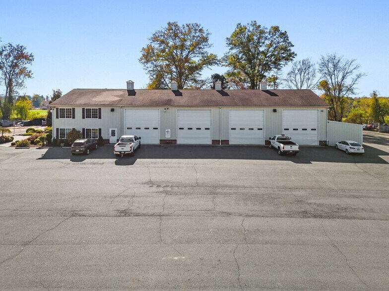 Primary Photo Of 7185 Burke Ln, Warrenton Industrial For Lease