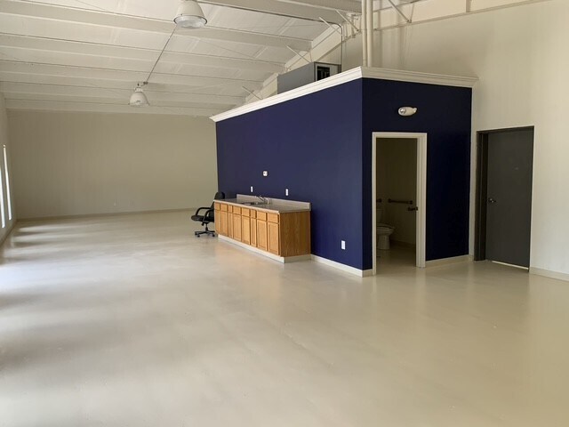 More Photos Of 30 River Ct, Cartersville Warehouse For Sale