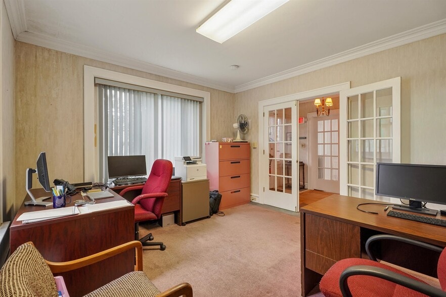 More Photos Of 214 N Main St, North Wales Office Residential For Sale