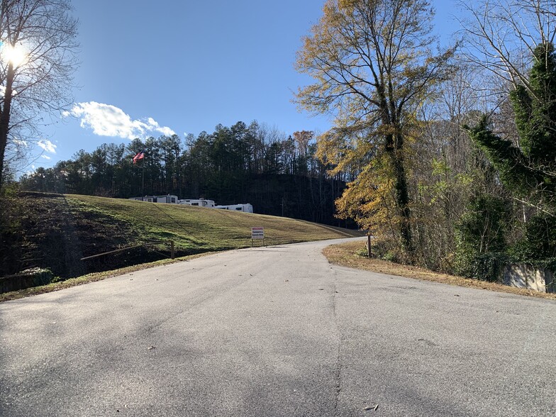 Primary Photo Of 24 Cheaha State Drive Dr, Anniston Trailer Camper Park For Sale