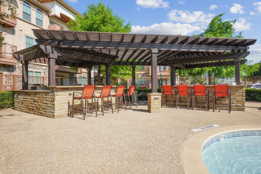 More Photos Of 1601 E Debbie Ln, Mansfield Apartments For Lease