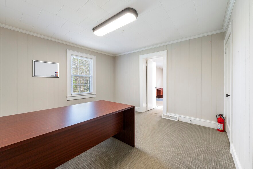 More Photos Of 2310 Concord Lake Rd, Kannapolis Office Residential For Lease