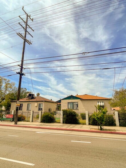 More Photos Of 12937 Van Nuys Blvd, Pacoima Apartments For Sale