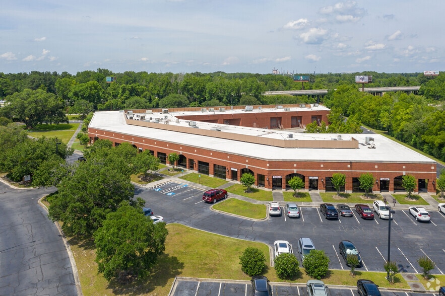 More Photos Of 6001 Chatham Center Dr, Savannah Unknown For Lease
